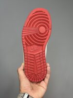 کتونی جردن وان ساقدار کرم قرمز Air Jordan 1 Retro High Rare Air Sail Cinnabar - Image 5
