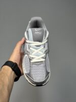 نایک وی فایو آر ان آر طوسی کرم Nike V5 RNR Gray - Image 3