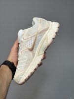 نایک وی فایو آر ان آر کرم صورتی صدفی Nike V5 RNR Soft Pearl - Image 4