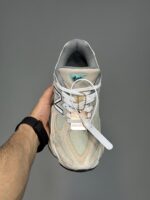 کتونی نیوبالانس 9060 کرم New Balance 9060 - Image 3