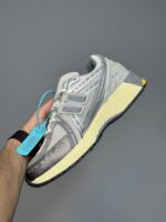کتونی نیوبالانس 1906R طوسی کرم New Balance 1906R - Image 4