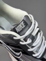 نایک اینیشیتور نقره‌ای خاکستری مشکی سفید Nike Initiator Anthracite Metallic Cool Grey - Image 6