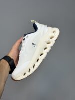 کتونی آن رانینگ کلودتیلت 2 لوئه‌وه On Running Cloudtilt 2 LOEWE Cream Navy - Image 4