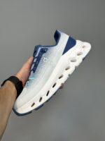 کتونی آن رانینگ کلودتیلت سفید آبی On Running Cloudtilt White Blue - Image 4