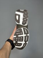 کتونی نایک وی تو کی ران سفید قهوه ای Nike V2K Run Mink Brown Summit White College Grey Ironstone - Image 5