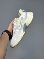 کتونی نایک وی تو کی ران سفید شیری Nike V2K Run Pale Ivory - Image 4