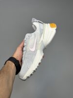 کتونی نایک وی تو کی ران خاکستری خردلی Nike V2K Run - Image 3