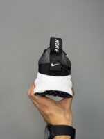 کتونی نایک وومرو 18 مشکی سفید Nike Vomero 18 Black White - Image 6