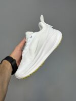 کتونی نایک وومرو 18 سفید Nike Vomero 18 White - Image 4