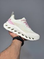 کتونی آن رانینگ کلودتیلت سفید صورتی On Running Cloudtilt 2 LOEWE White Pink - Image 2