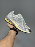 کتونی نیوبالانس 1906R طوسی کرم New Balance 1906R - Image 2