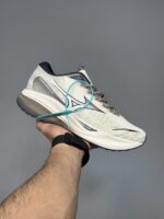 کتونی میزانو استرو پلاس سفید قهوه ای Mizuno Astro Plus Off White Brown - Image 2