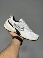 کتونی نایک وی تو کی ران Nike V2K Run Summit White Light Orewood Brown - Image 2