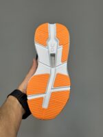 کتونی آن رانینگ سفید نارنجی On Running Cloudnova X White & Orange - Image 5
