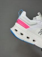 کتونی آن رانینگ کلودنوا سفید صورتی On Running Cloudnova X White & Pink - Image 7