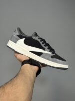 کتونی نایک ایر جردن وان لو ترویس اسکات گری اسموک مشکی طوسی Nike Jordan 1 Travis Scott Gray Smoke - Image 2